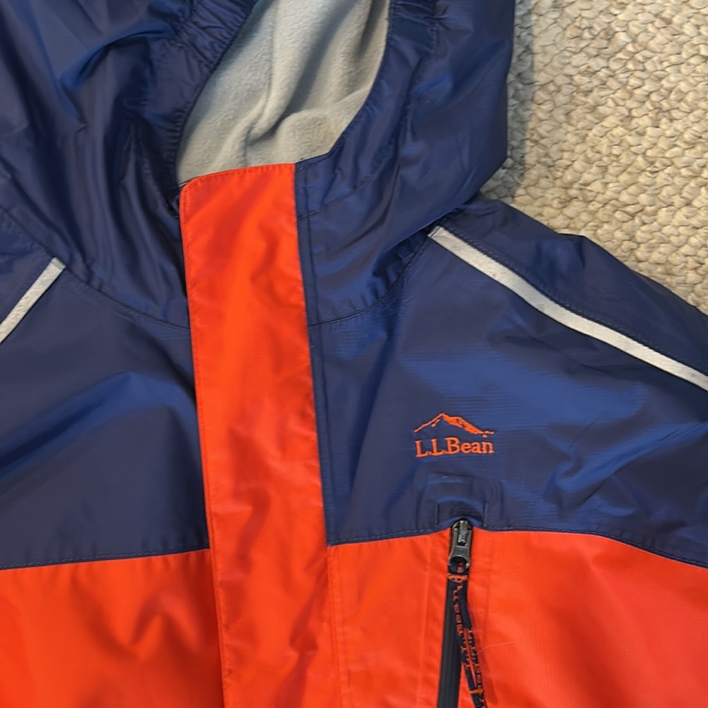 NWOT Boys LL Bean trail model rainJacket with fleece lining. size XL (18) - Picture 2 of 5